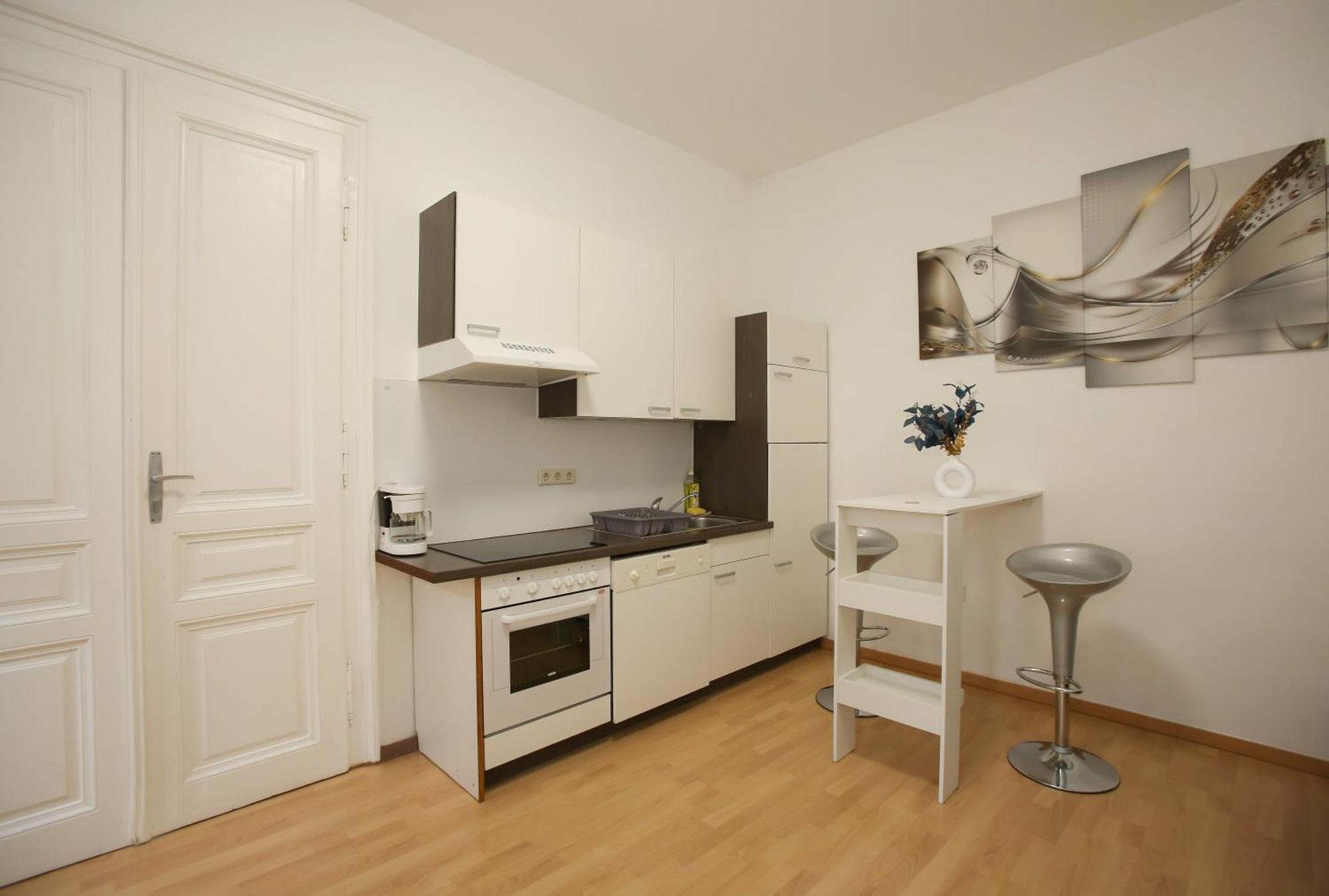 City Elegance Central Gem With Free Parking And Fast Internet 250 Mbits Wien Eksteriør billede