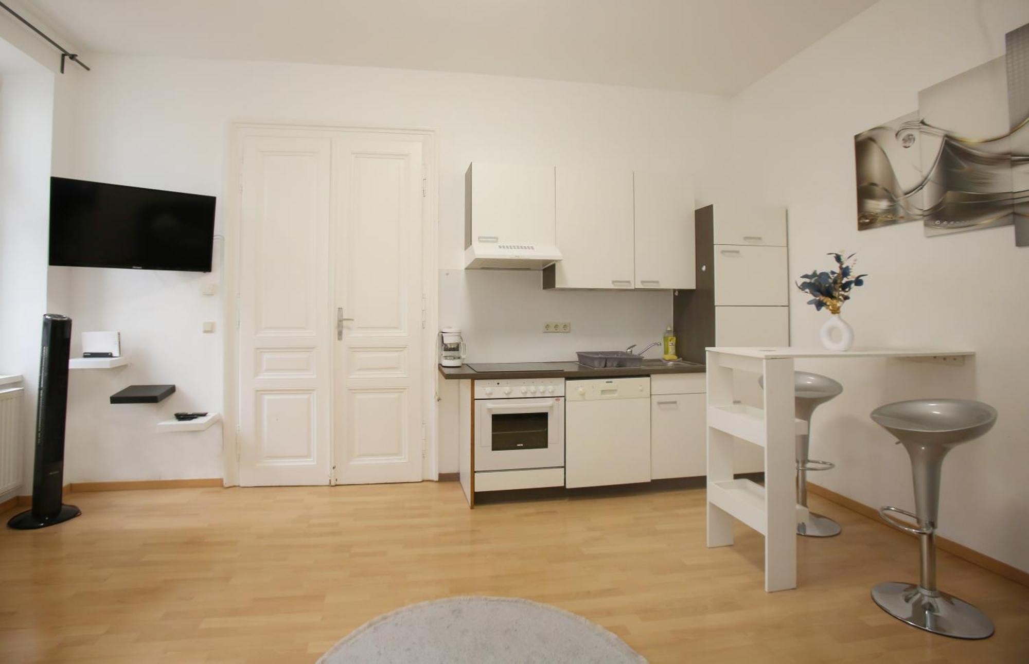 City Elegance Central Gem With Free Parking And Fast Internet 250 Mbits Wien Eksteriør billede
